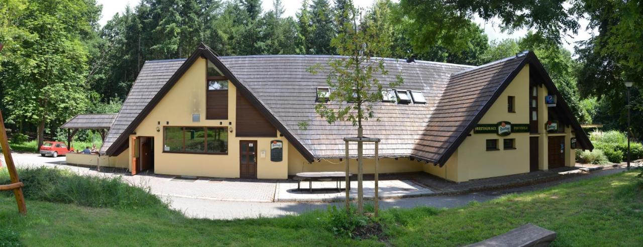 Penzion A Restaurace Pintovka طابور المظهر الخارجي الصورة